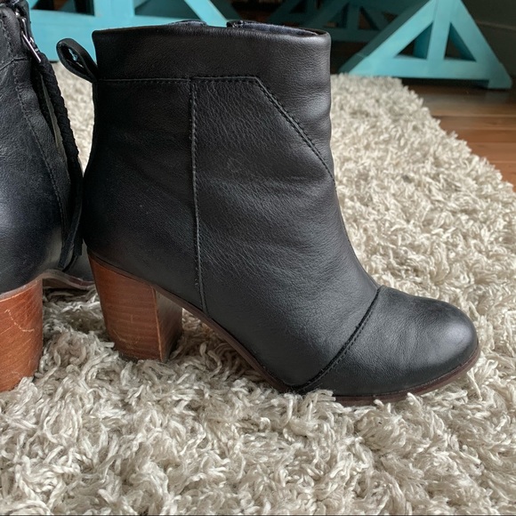 Toms Black Leather Lunata Boot - Picture 10 of 14